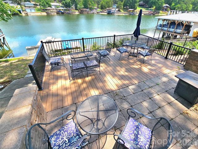 3526 Pinehaven Drive, New London, NC 28127