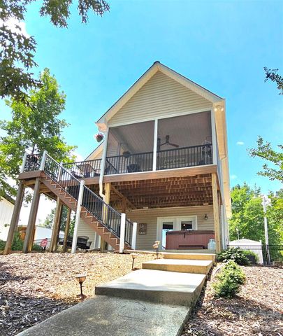 3526 Pinehaven Drive, New London, NC 28127