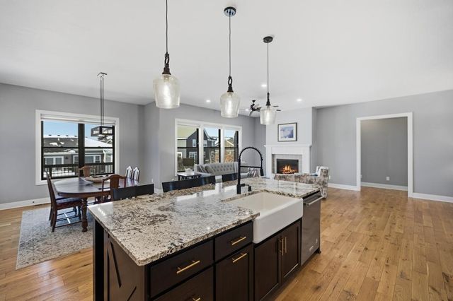 4152 Hummingbird Court N, Lake Elmo, MN 55042