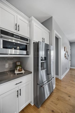 4152 Hummingbird Court N, Lake Elmo, MN 55042