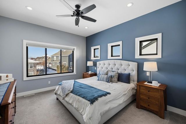 4152 Hummingbird Court N, Lake Elmo, MN 55042