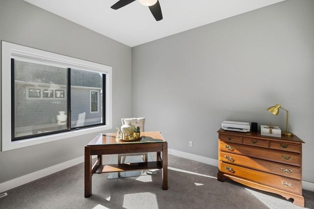 4152 Hummingbird Court N, Lake Elmo, MN 55042