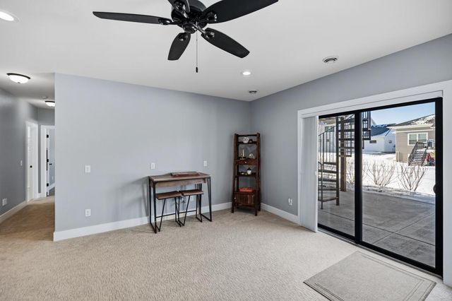 4152 Hummingbird Court N, Lake Elmo, MN 55042