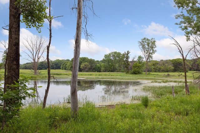 4152 Hummingbird Court N, Lake Elmo, MN 55042