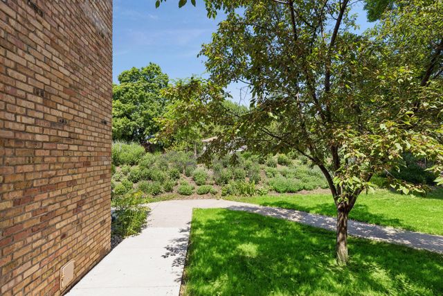 7329 W Franklin Avenue, Saint Louis Park, MN 55426