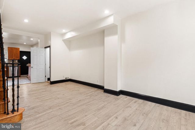 3044 ALMOND ST, Philadelphia, PA 19134