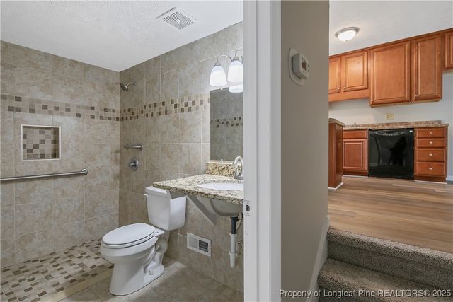 7494 Beverly Drive, Fayetteville, NC 28314