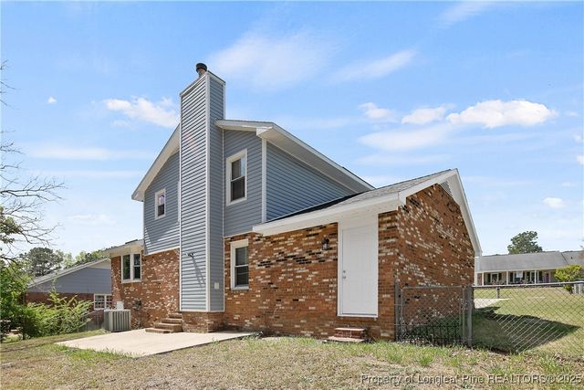7494 Beverly Drive, Fayetteville, NC 28314