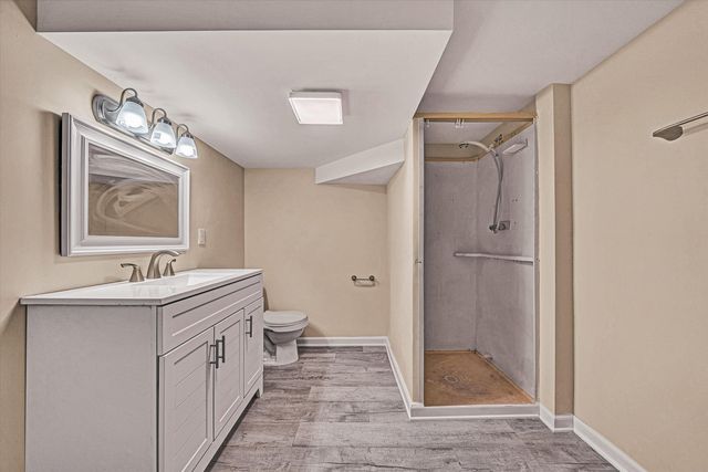 150 Fort Lewis BLVD, Salem, VA 24153