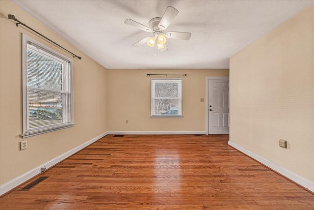 150 Fort Lewis BLVD, Salem, VA 24153