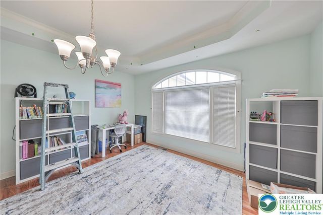 4544 Oakwood Lane, Lower Nazareth Twp, PA 18064
