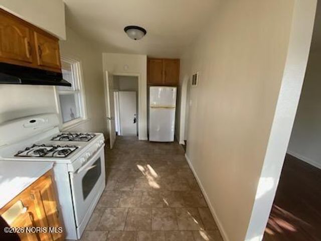 615 Cuthbert Road, Toledo, OH 43607