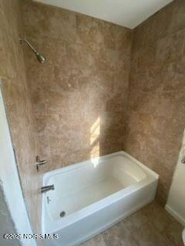 615 Cuthbert Road, Toledo, OH 43607