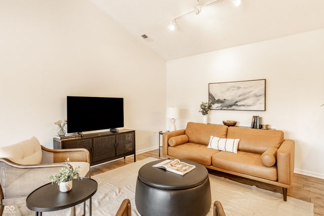 1727 E 56th Street H, Indianapolis, IN 46220