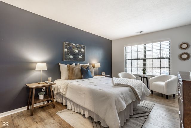 1727 E 56th Street H, Indianapolis, IN 46220