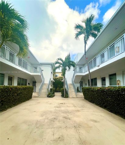 8021 Abbott Ave, Miami Beach, FL 33141