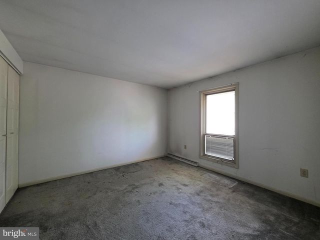 543 CLOVERBROOK DR, Ephrata, PA 17522