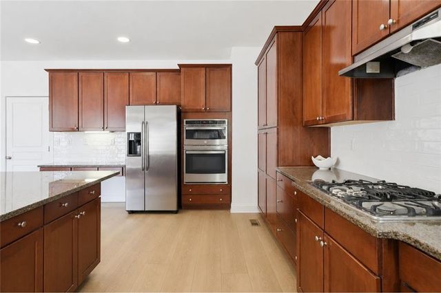 5025 Shelbourne Drive, Cumming, GA 30041