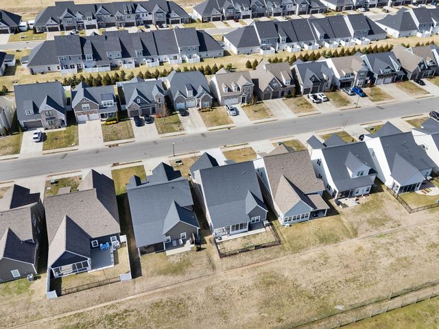 3444 Caroline Farms Dr, Murfreesboro, TN 37129