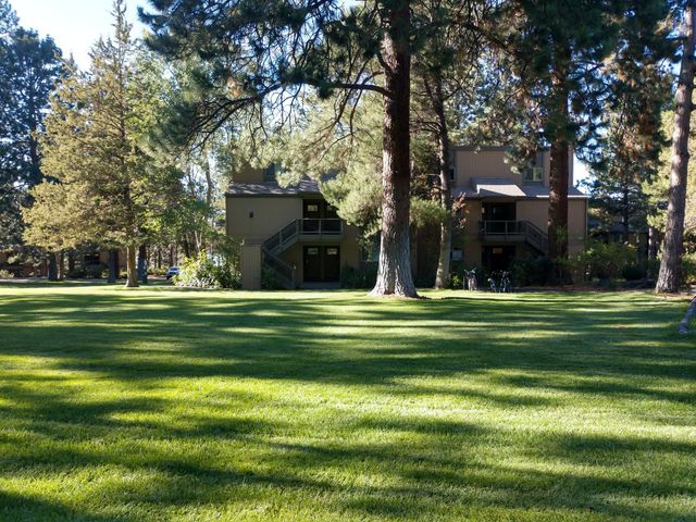 19717 SW Mount Bachelor Drive UNIT 131, Bend, OR 97702