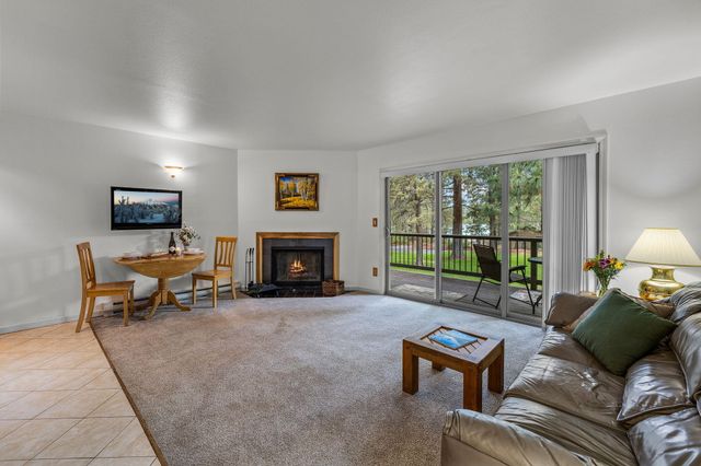 19717 SW Mount Bachelor Drive UNIT 131, Bend, OR 97702