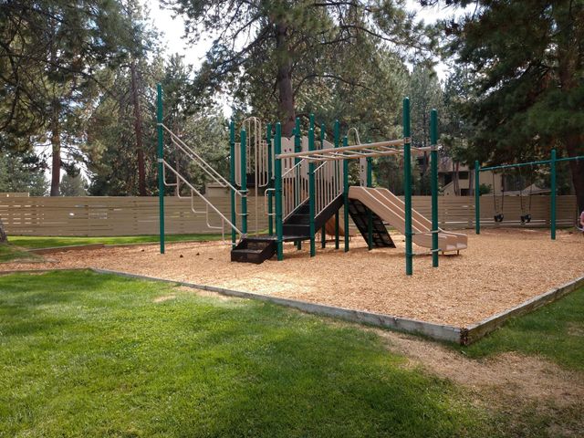 19717 SW Mount Bachelor Drive UNIT 131, Bend, OR 97702