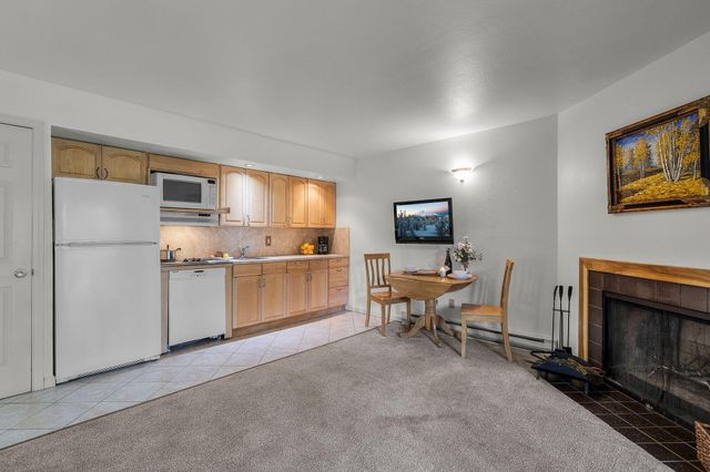 19717 SW Mount Bachelor Drive UNIT 131, Bend, OR 97702
