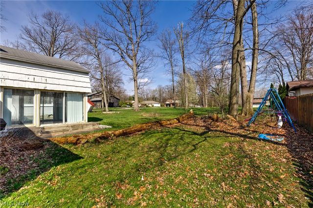 5365 Sampson Drive, Girard, OH 44420