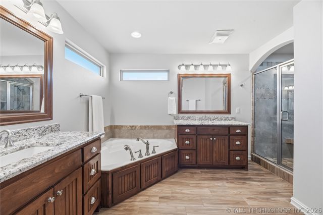 14322 N 55th East Avenue, Collinsville, OK 74021
