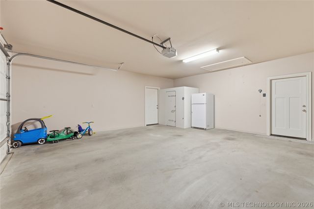 14322 N 55th East Avenue, Collinsville, OK 74021