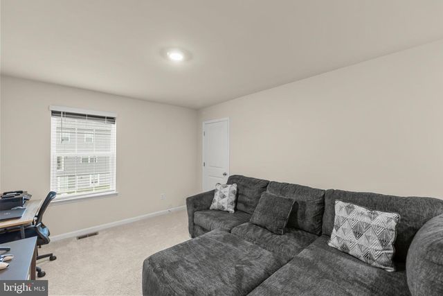 144 BELL TOWER LN, Charles Town, WV 25414