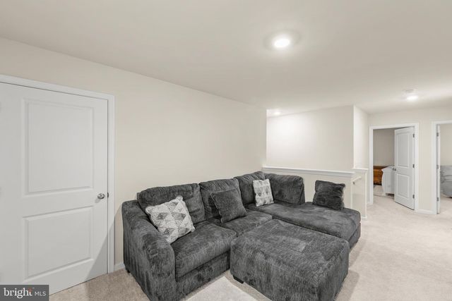 144 BELL TOWER LN, Charles Town, WV 25414