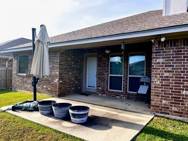 908 Emerald Dove Avenue, College Station, TX 77845