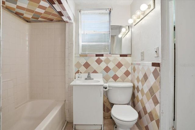 2217 CORRINE STREET, Tampa, FL 33605