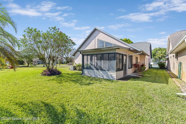 2303 Early Dawn Circle, Melbourne, FL 32935