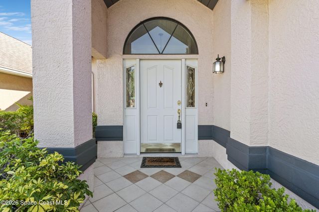 2303 Early Dawn Circle, Melbourne, FL 32935