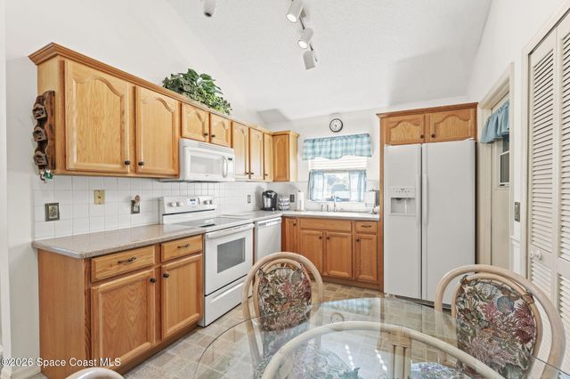 2303 Early Dawn Circle, Melbourne, FL 32935