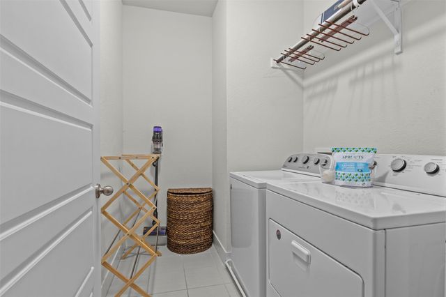 317 Bridgeford DR, Austin, TX 78745