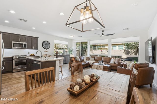 796 E VERDE Boulevard, Queen Creek, AZ 85140