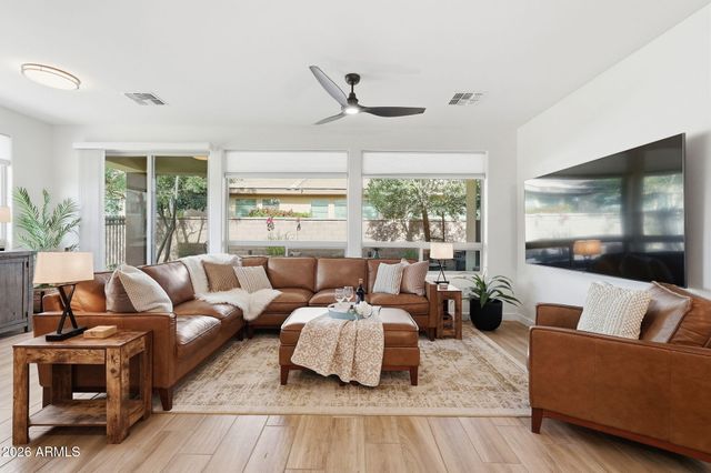 796 E VERDE Boulevard, Queen Creek, AZ 85140