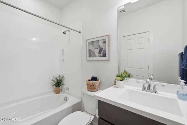 796 E VERDE Boulevard, Queen Creek, AZ 85140