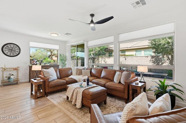 796 E VERDE Boulevard, Queen Creek, AZ 85140