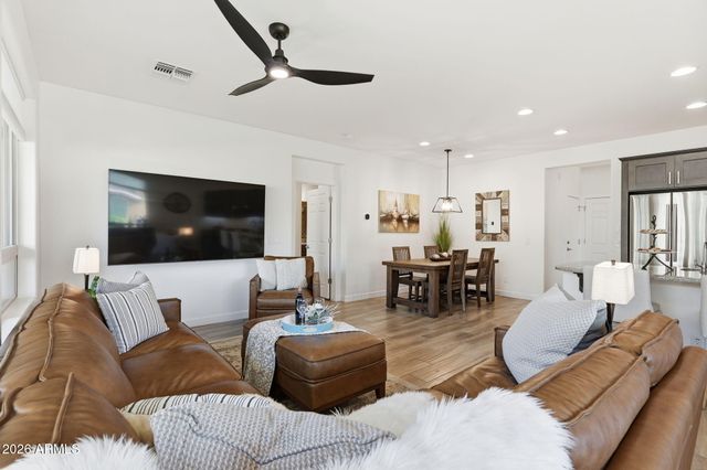 796 E VERDE Boulevard, Queen Creek, AZ 85140