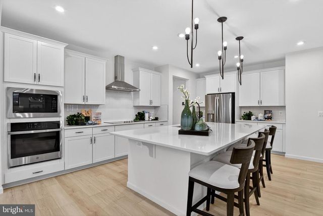 8059 MCKAY ST, Bealeton, VA 22712