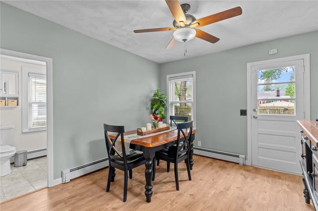 40 Glen Street, East Providence, RI 02915