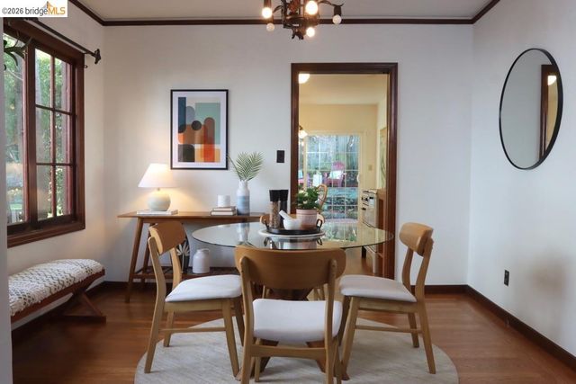 385 Vermont Ave, Berkeley, CA 94707