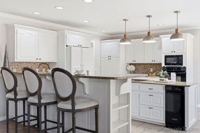 6537 E 86th Street, Tulsa, OK 74133