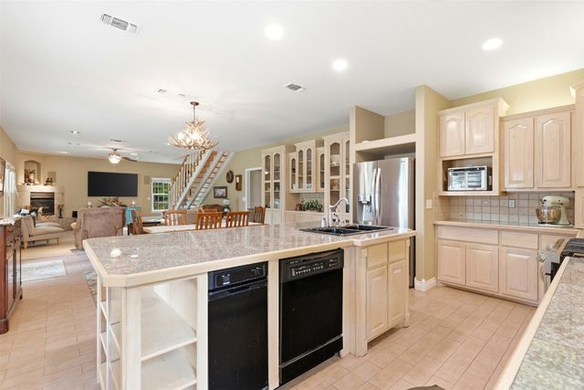 302 King Shore Boulevard, Scroggins, TX 75480