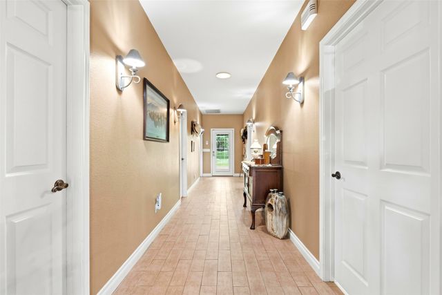 302 King Shore Boulevard, Scroggins, TX 75480
