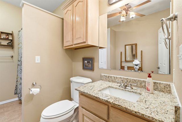 302 King Shore Boulevard, Scroggins, TX 75480